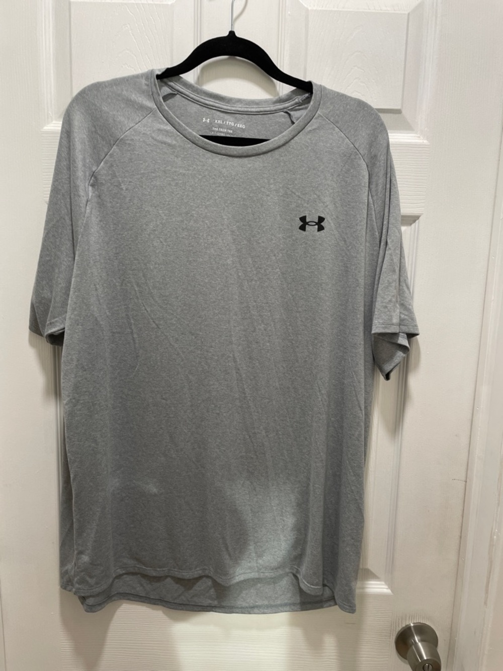 Under Armour Gray Short Sleeve Athletic Tee